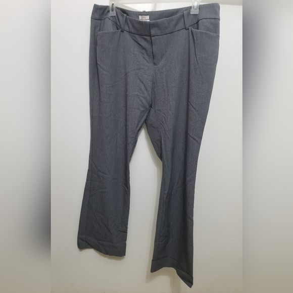 Merona Pants - VGUC sleek Merona sz 18 gray stretch pants